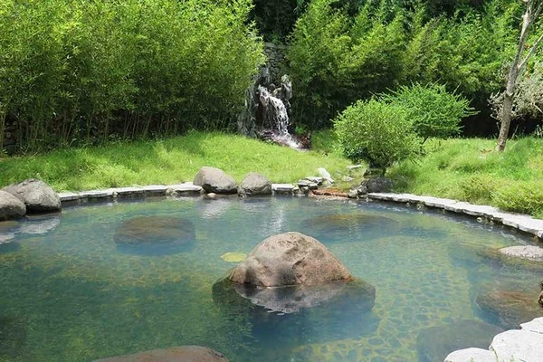 4 địa điểm du lịch có thác nước đẹp như mơ tại Hòa Bình - Nhất định phải đi 1 lần