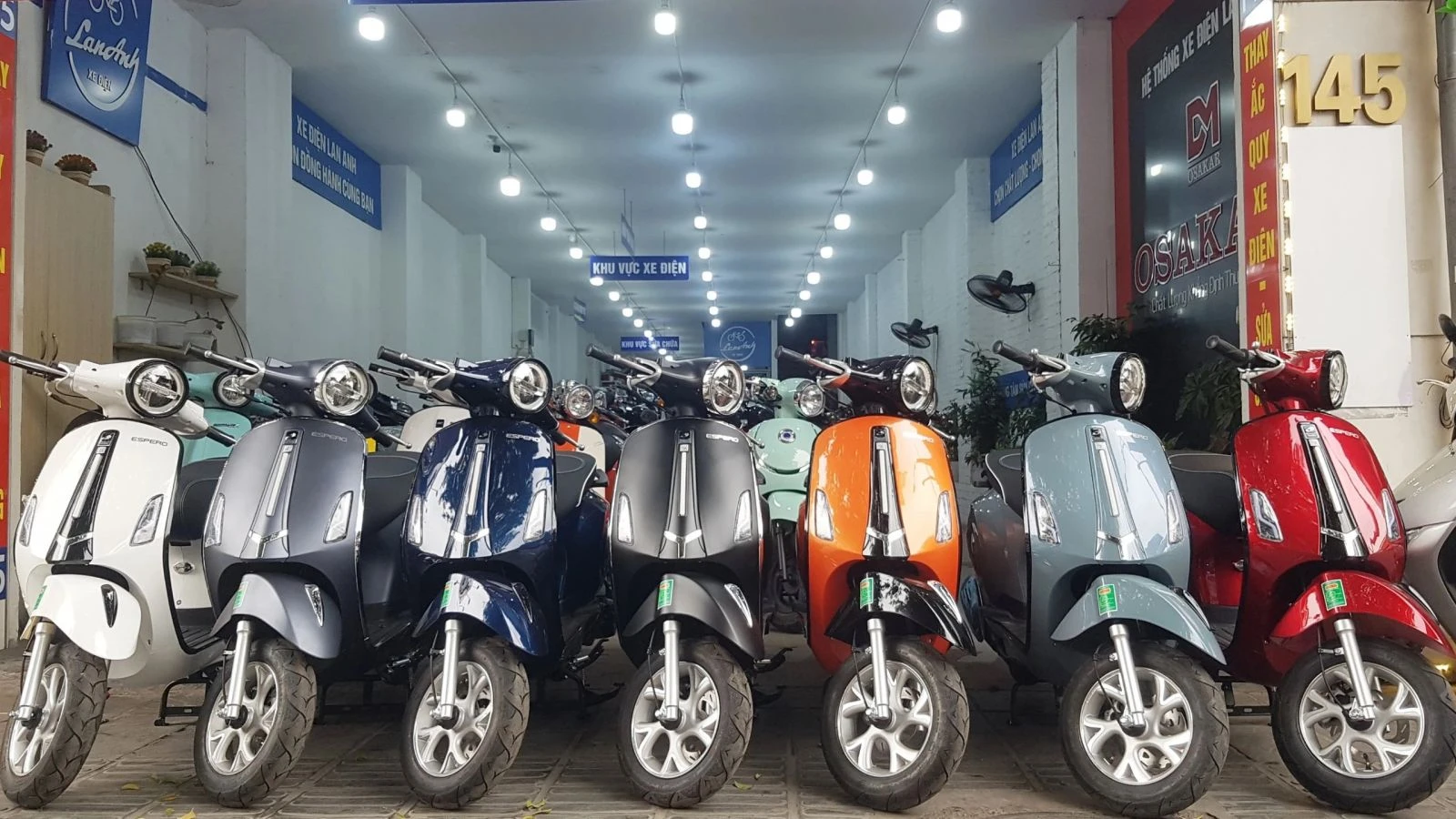 Khám Phá Xe Tay Ga 50cc Chạy Xăng Tiết Kiệm Nhất