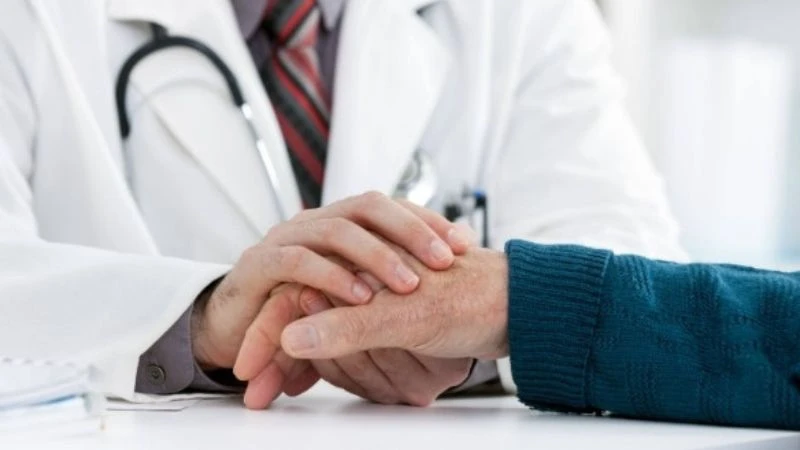 Nguyên nhân móng tay bị tím và cách khắc phục