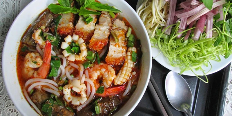 Lưu ngay 13 món ngon miền Tây ăn là ghiền cùng Ví MoMo