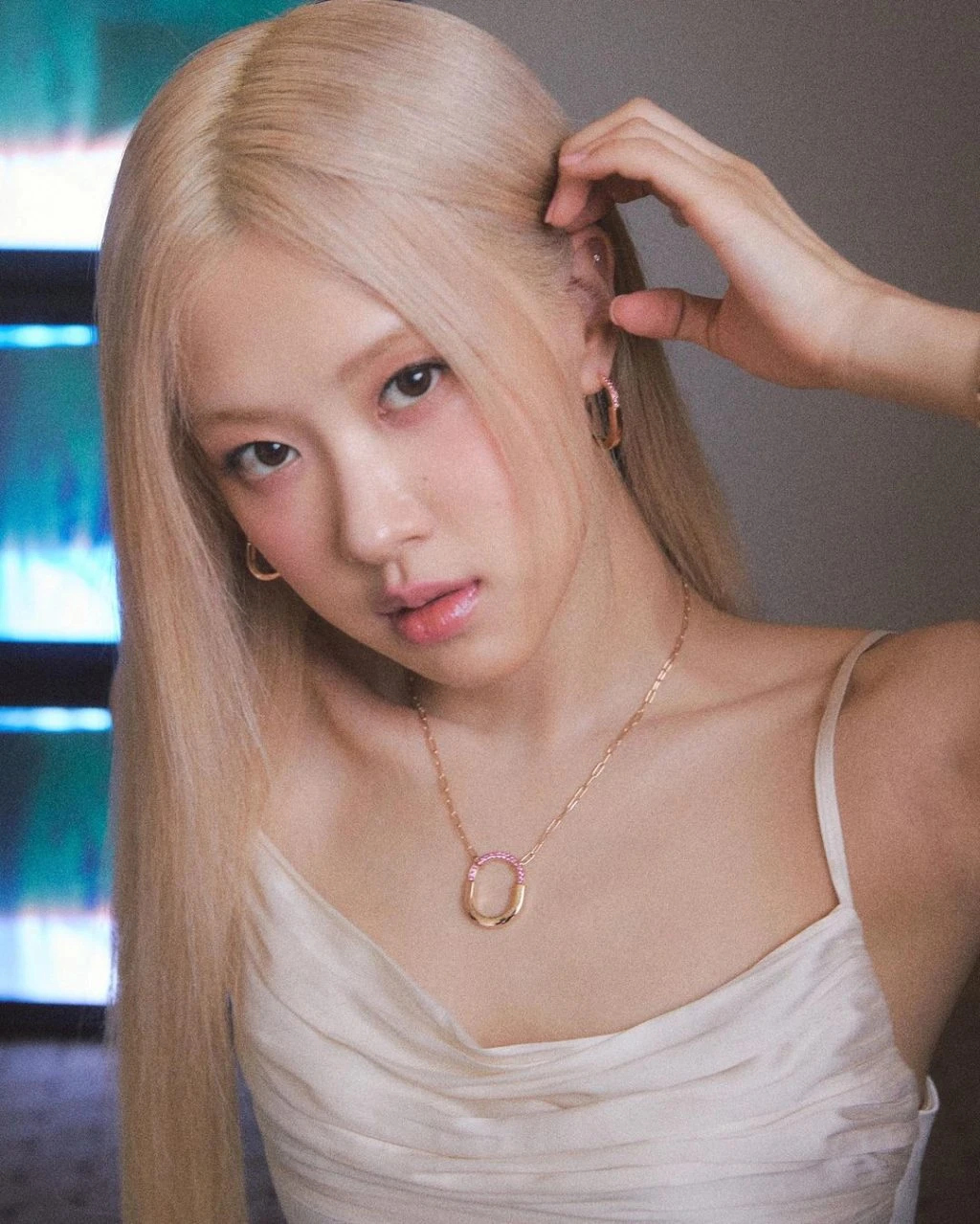 Lựa chọn dầu gội cho tóc tẩy giúp phục hồi hiệu quả