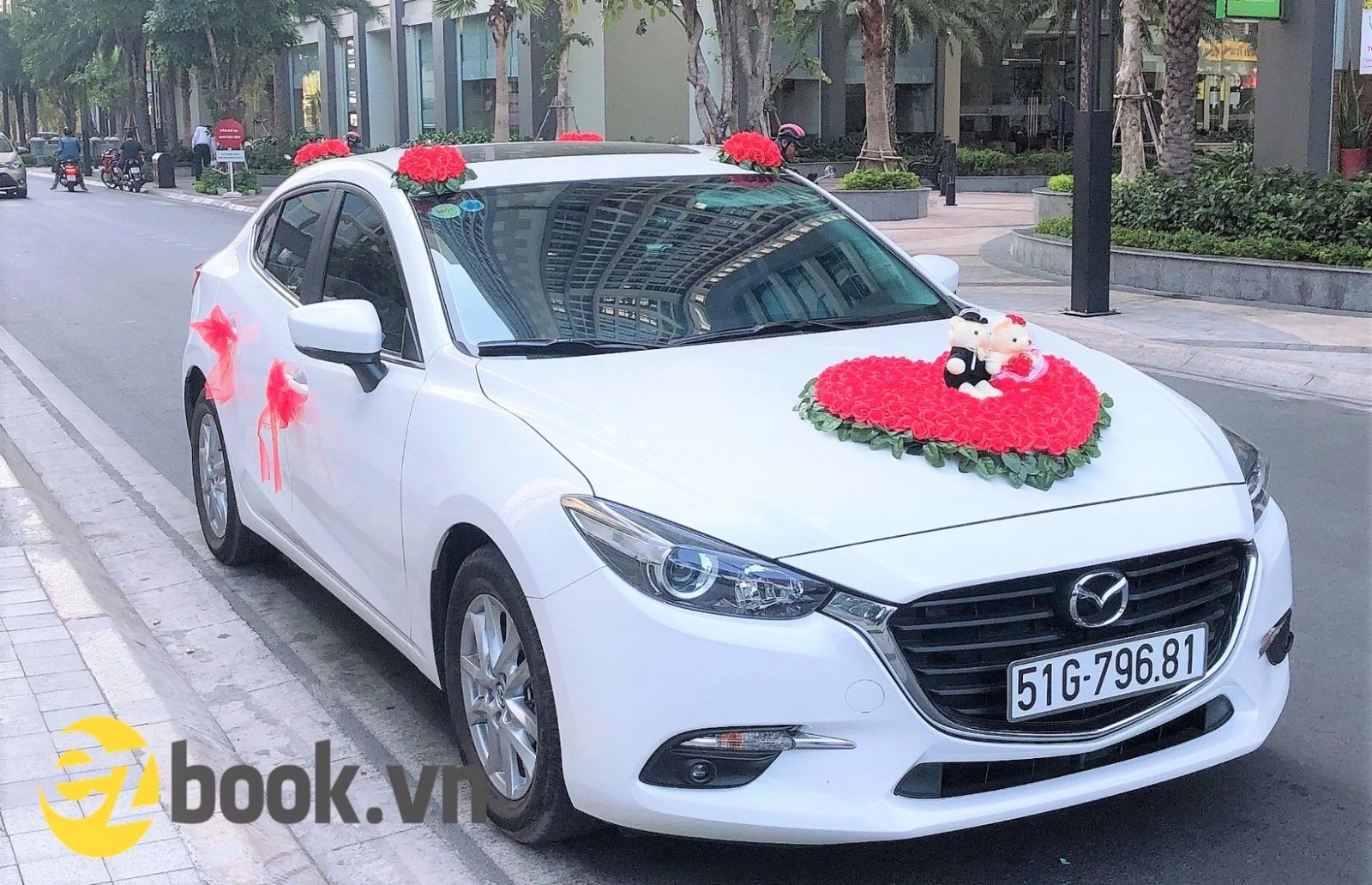 Chọn xe hoa hoàn hảo cho ngày cưới của bạn