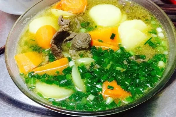 Cách nấu thịt bò khoai tây ngon cho bữa cơm gia đình