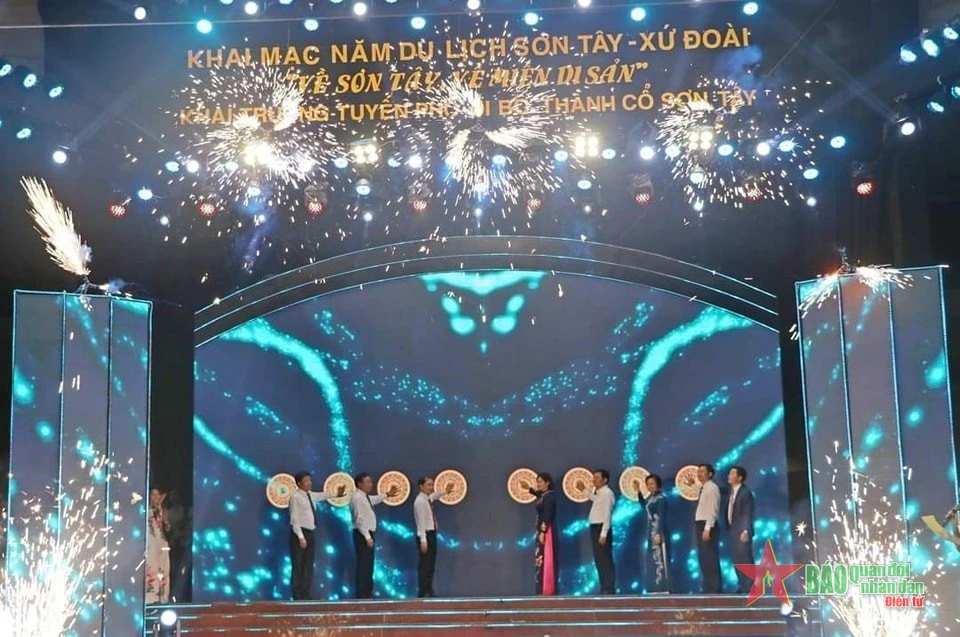 Khám Phá Phố Đi Bộ Sơn Tây: Điểm Đến Mới Tại Hà Nội