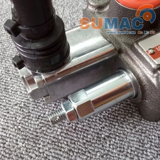 Van thủy lực 2 chiều gạt tay