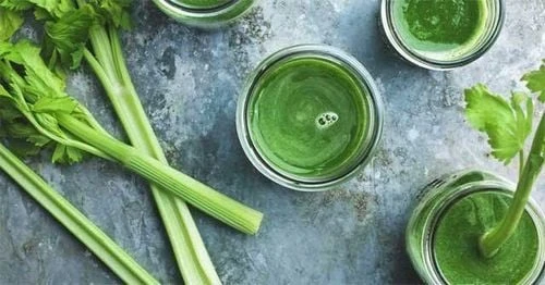 Cần tây: Lợi ích sức khỏe & Thông tin dinh dưỡng