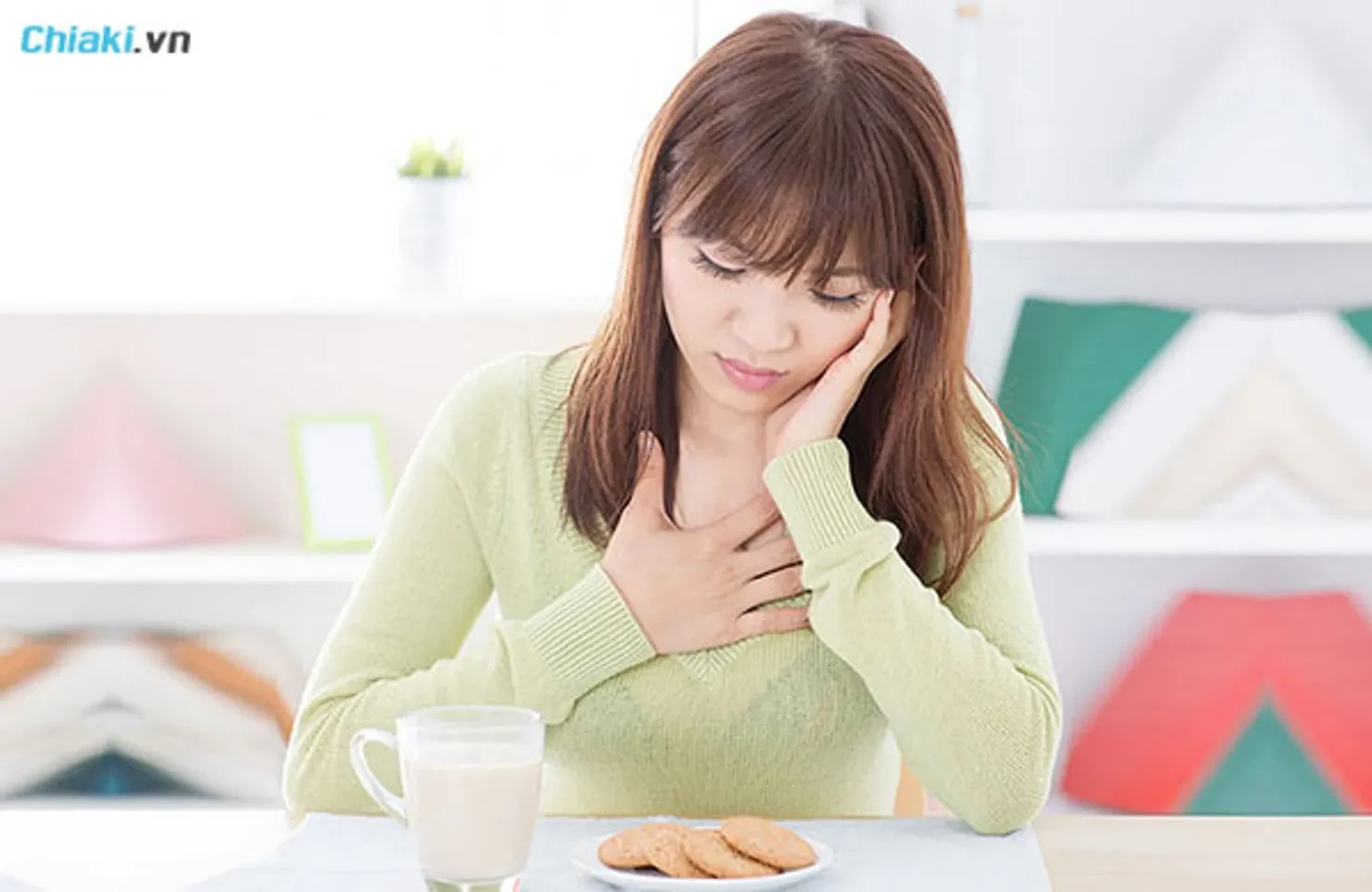 Nhìn cổ tay biết có thai chính xác không? Cách kiểm tra chi tiết