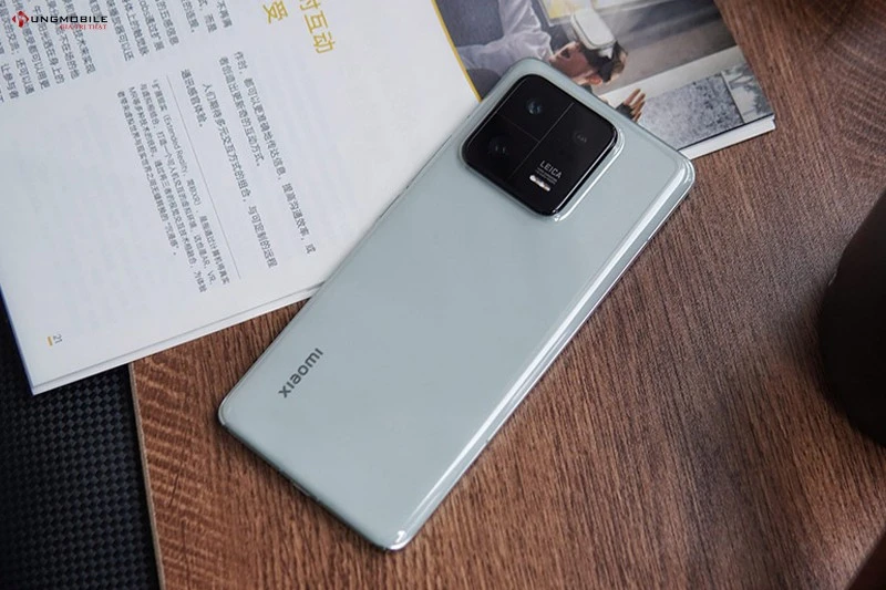 Khám Phá Xiaomi 13 Pro Xách Tay Thiết Kế Sang Trọng