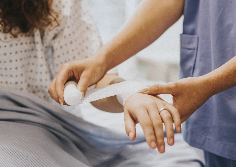 Bị nổi hạch ở tay cảnh báo bệnh gì?