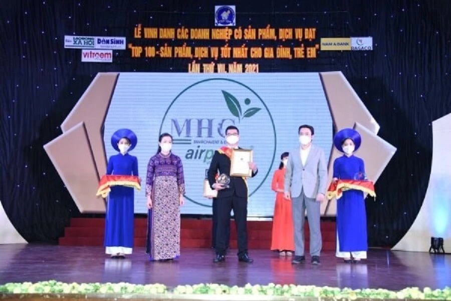 Miếng dán, bức tranh Airpurity tăng cường phòng dịch, diệt khuẩn đến 99%