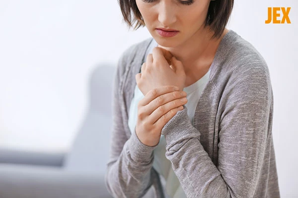 Trật khớp cổ tay: Nguyên nhân, dấu hiệu và cách chữa trị tại nhà