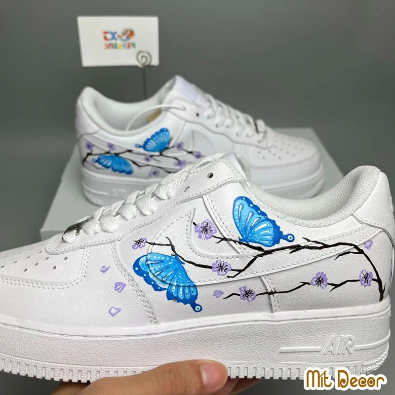 Shop Custom Giày Đẹp Và Uy Tín Tại TPHCM | Mít Decor