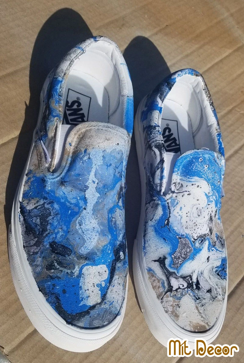 Shop Custom Giày Đẹp Và Uy Tín Tại TPHCM | Mít Decor