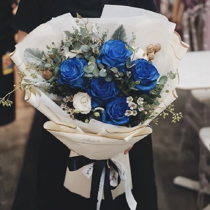 Hoa Hồng Xanh có ý nghĩa gì và tặng vào dịp nào?