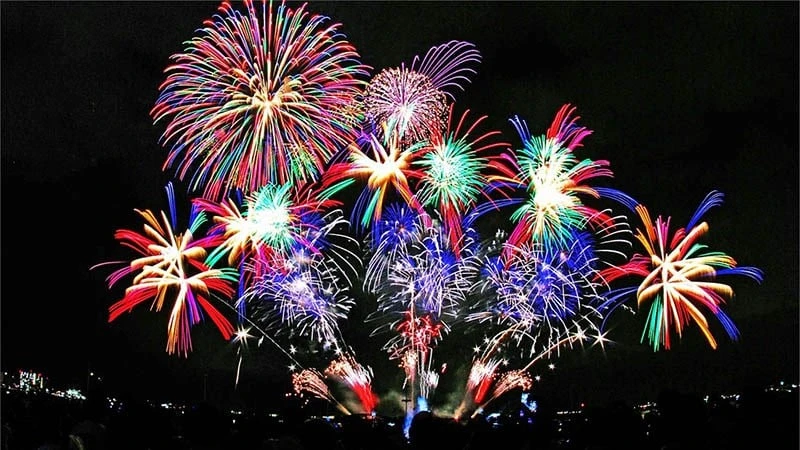 Địa điểm bắn pháo hoa Tết Âm lịch 2025 trên cả nước