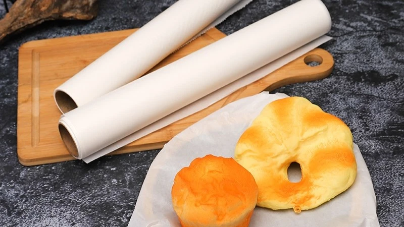 Giấy nến: Lựa chọn hoàn hảo cho việc chế biến thực phẩm