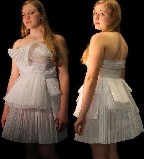 9 Ý tưởng trang phục tái chế từ giấy báo sáng tạo