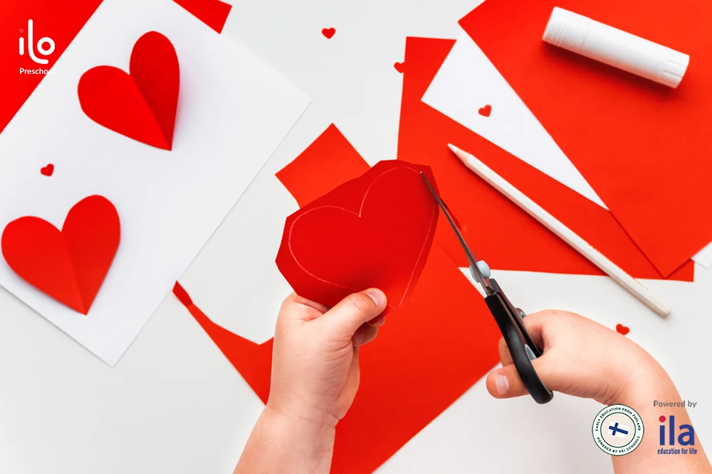 [DIY] 5 cách làm thiệp mùng 8 tháng 3 sáng tạo