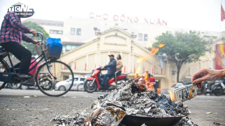 Văn khấn hóa vàng Tết Giáp Thìn 2024