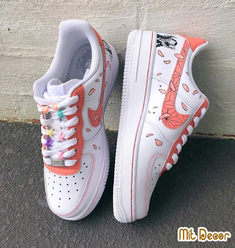 Shop Custom Giày Đẹp Và Uy Tín Tại TPHCM | Mít Decor