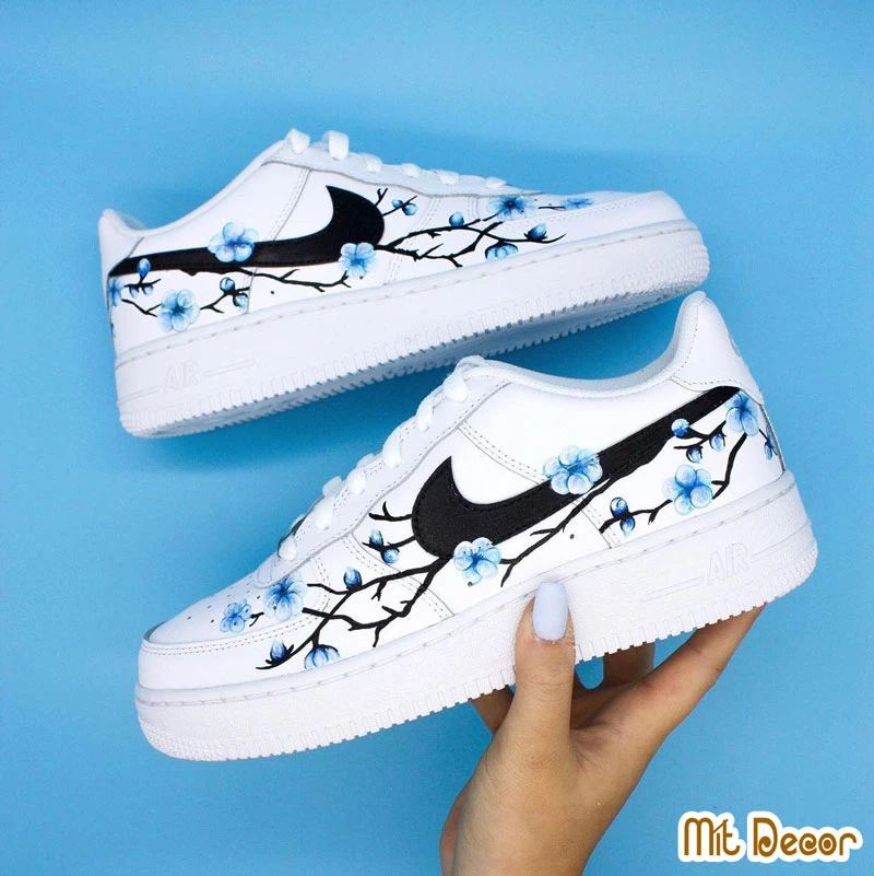 Shop Custom Giày Đẹp Và Uy Tín Tại TPHCM | Mít Decor