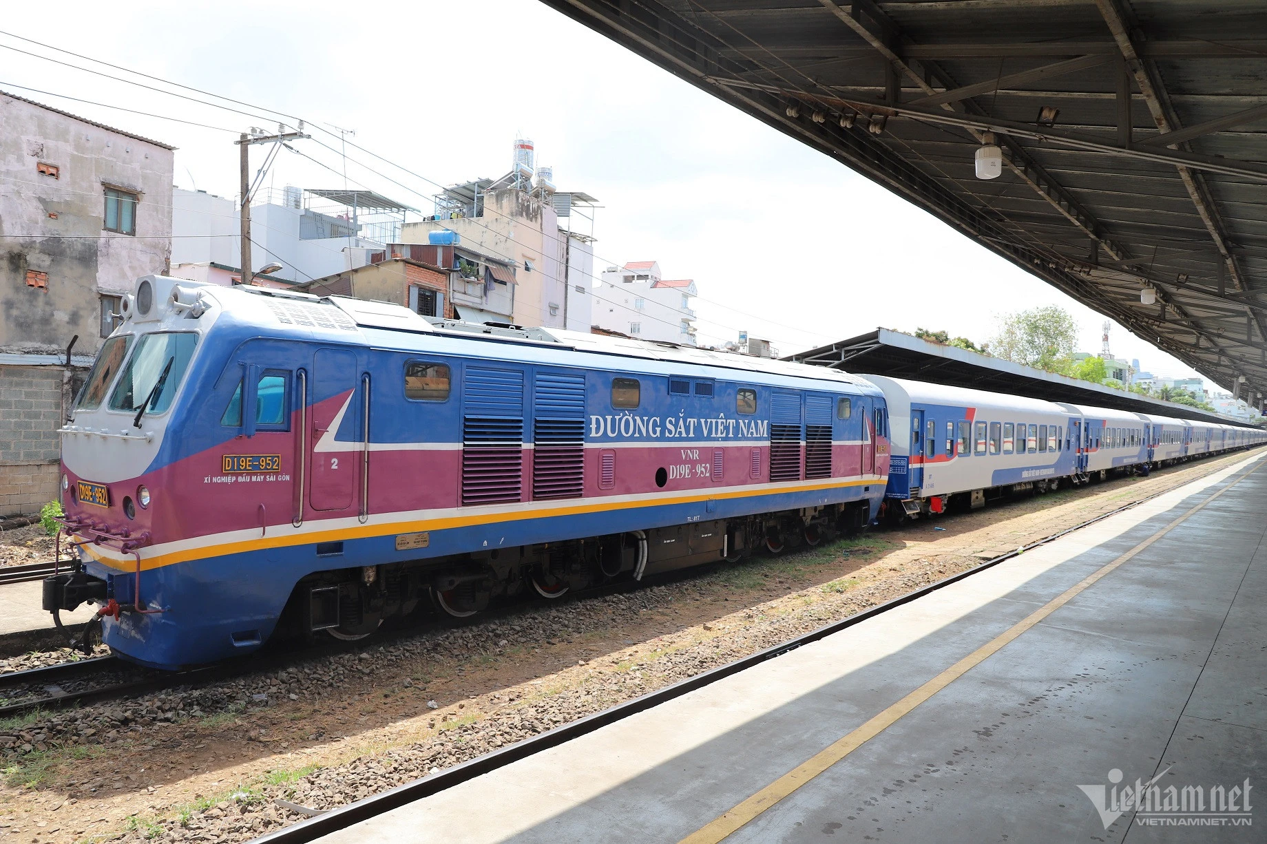 Đường sắt khai trương tàu ‘5 sao’ chặng Sài Gòn - Đà Nẵng dịp lễ