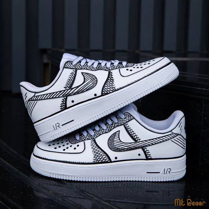 Shop Custom Giày Đẹp Và Uy Tín Tại TPHCM | Mít Decor