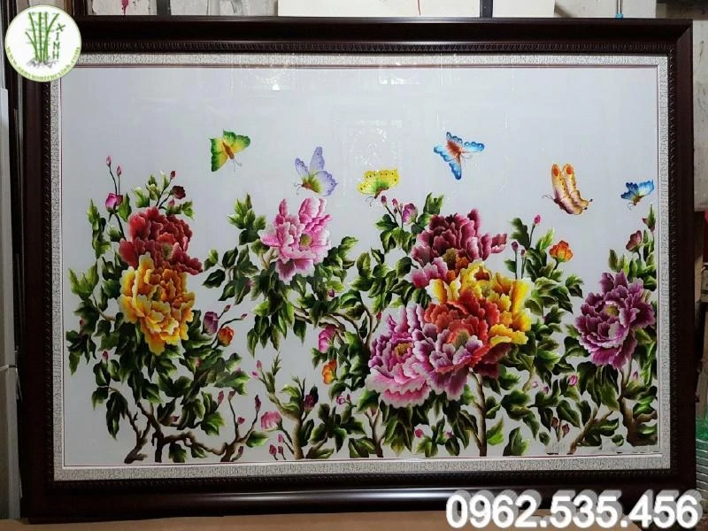 Ý Nghĩa Các Mẫu Tranh Hoa Mẫu Đơn Và Cách Chọn Tranh Đúng Phong Thủy