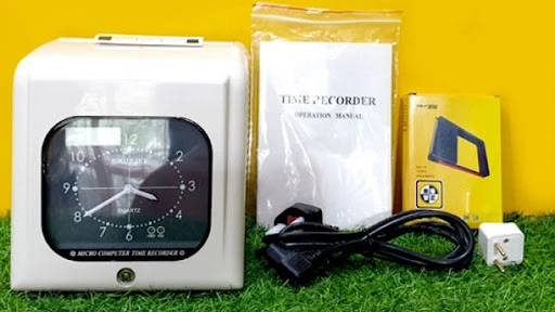 Tổng hợp top 5 máy chấm công thẻ giấy phổ biến nhất 2024