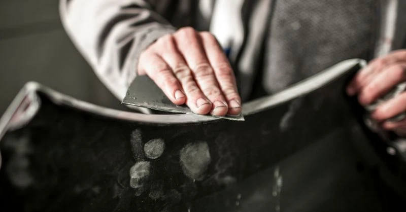 Giấy Nhám Là Gì? Phân Loại? Các Lưu Ý Khi Sử Dụng