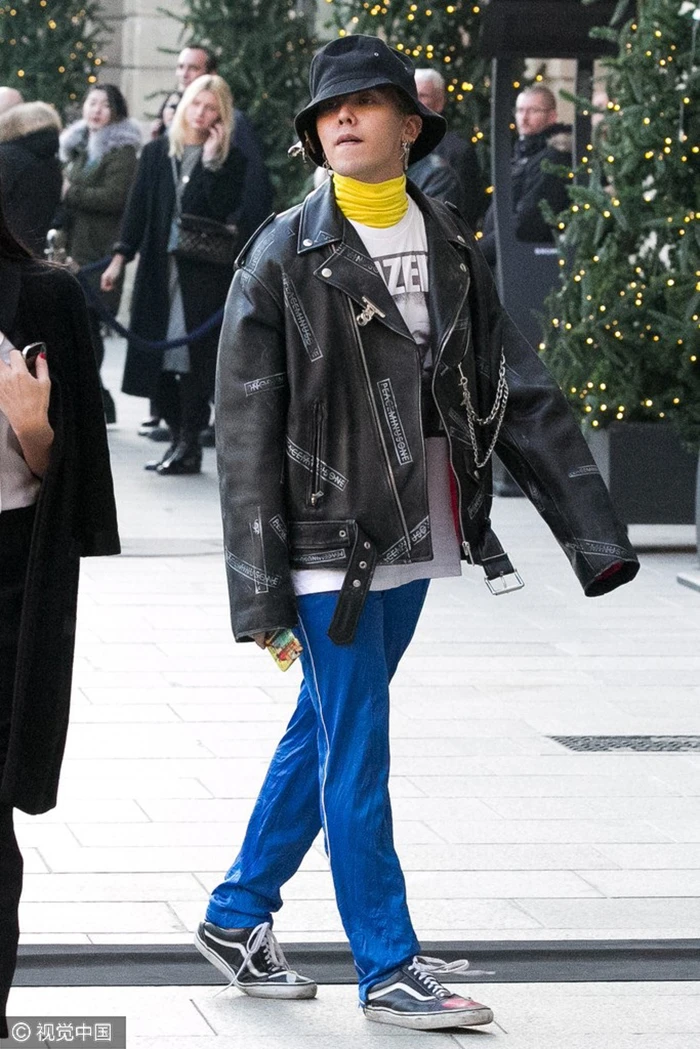 Bắt kịp hot trend với loạt giày Vans đạp gót cực xịn