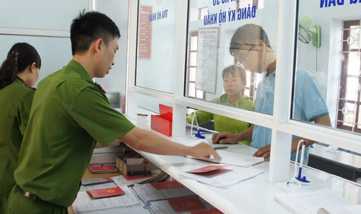 Mẫu giấy đăng ký tạm trú, tạm vắng mới nhất năm 2024