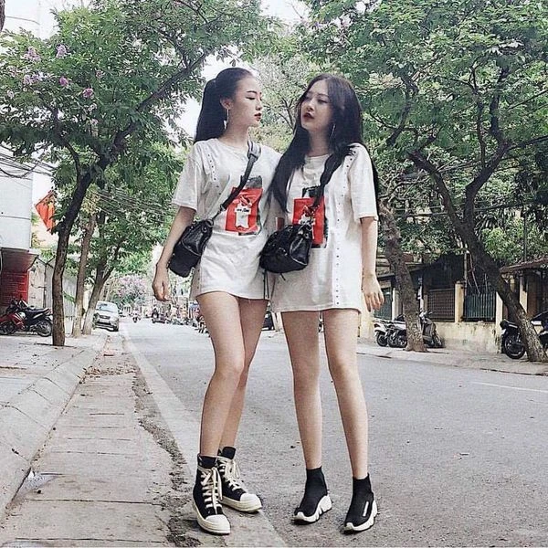 Giày Balenciaga đen trắng Speed Trainer