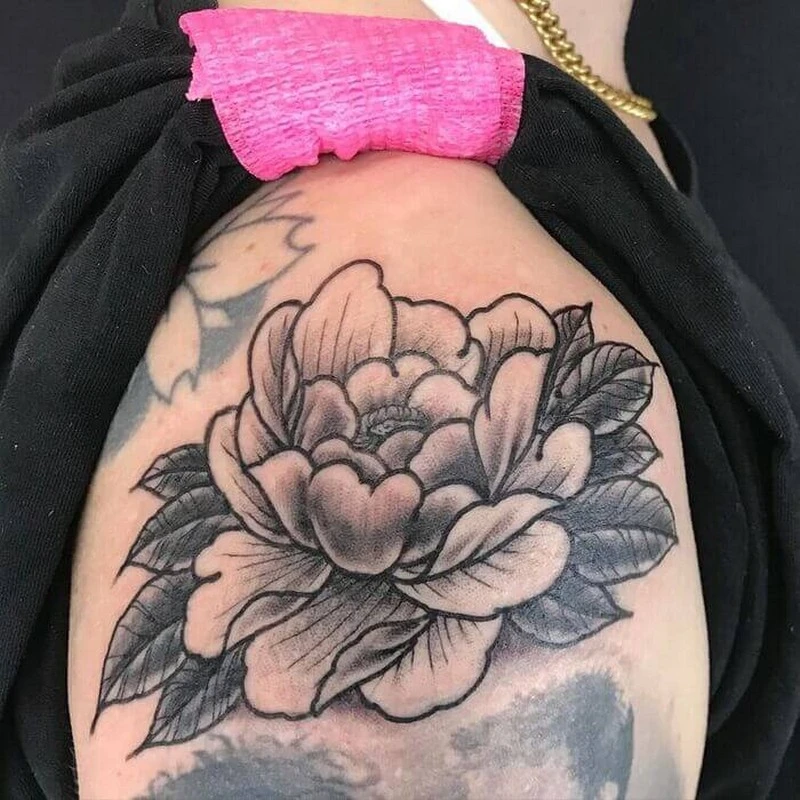 Hình xăm hoa mẫu đơn và ý nghĩa tuyệt vời cho nam nữ