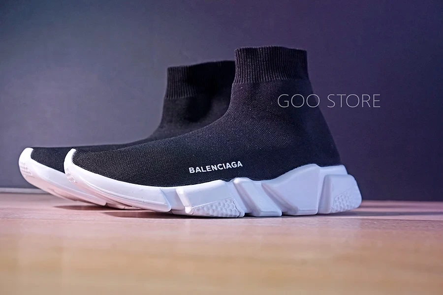 Giày Balenciaga đen trắng Speed Trainer