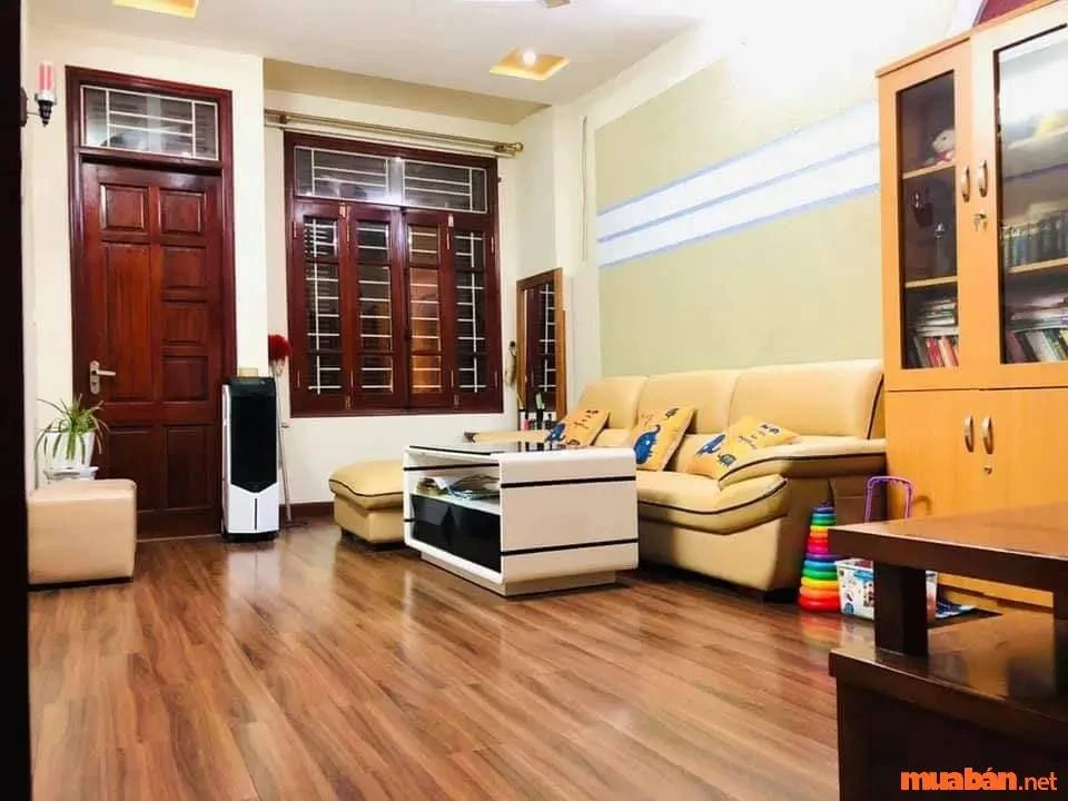 Cơ hội đầu tư: Bán nhà Cầu Giấy với tiềm năng phát triển