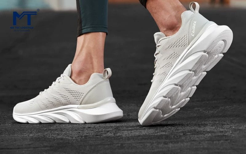 Giày Camel Trung Quốc là gì? Có tốt không? Có nên mua không?