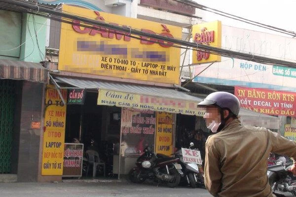 Cầm xe máy không giấy tờ ở đâu uy tín? Những rủi ro khi vay bằng xe không giấy tờ