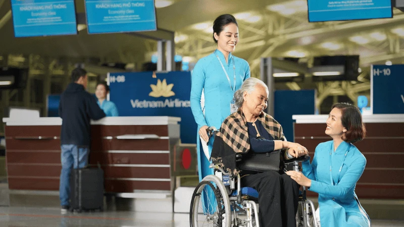 Hướng dẫn thủ tục đi máy bay lần đầu MỚI NHẤT 2025