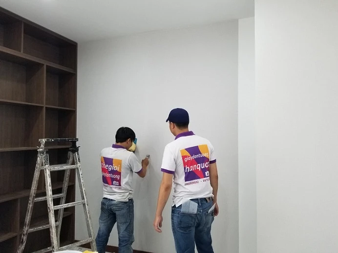 Quy trình thi công giấy dán tường đơn giản nhất