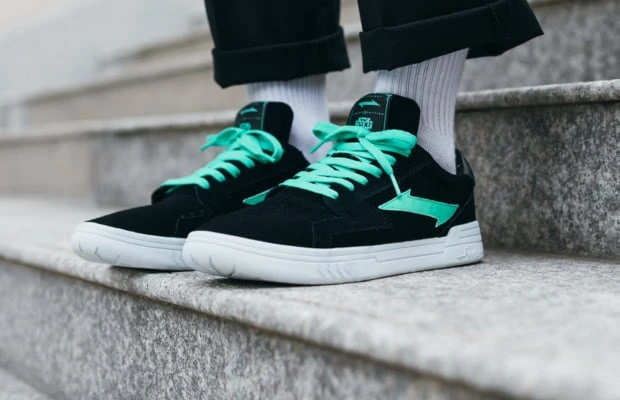 Thúc đẩy kinh tế nội địa với thương hiệu giày Việt Nam