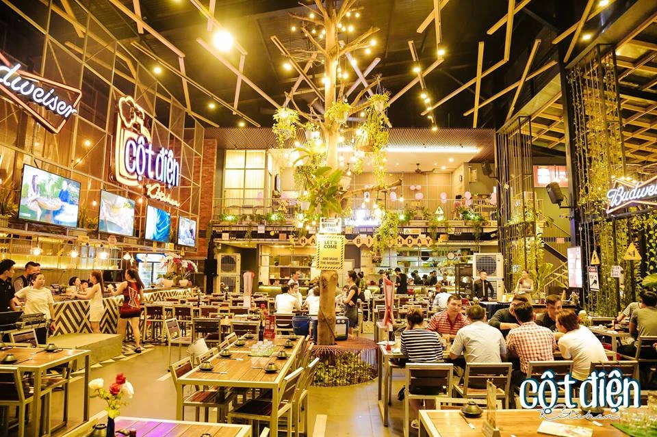 Ăn Gì Ở Cầu Giấy? Thử Ngay 20 Quán Ăn Ngon Ở Cầu Giấy Gây Sốt Hiện Nay | Vincom