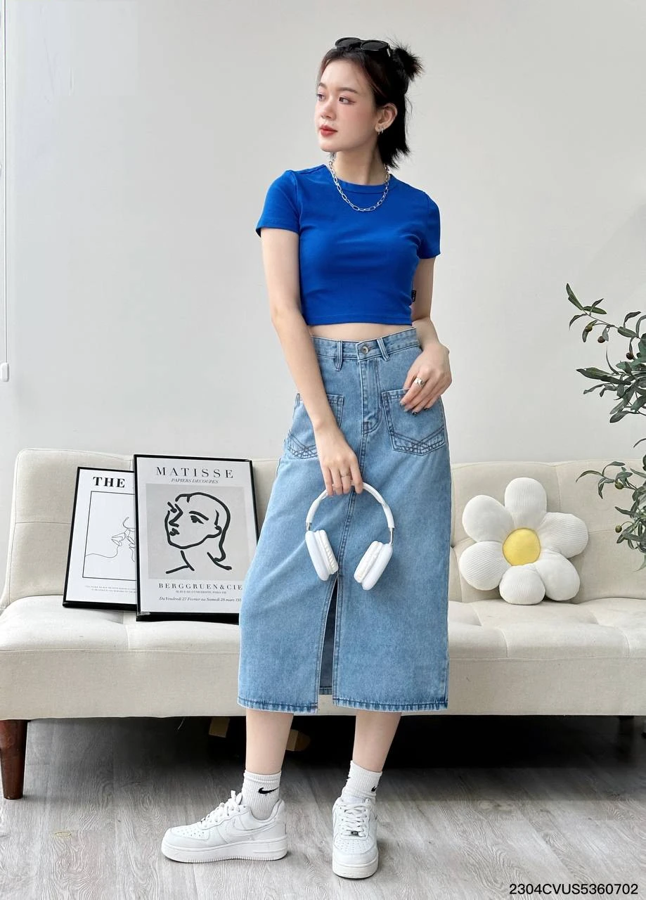 Những Phong Cách Phối Đồ Với Chân Váy Jean Dài HOT Nhất Năm Nay