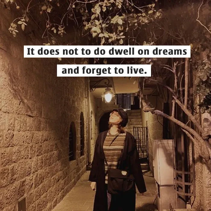 Top những câu stt, cap chill yêu đời giúp cuộc sống lạc quan hơn