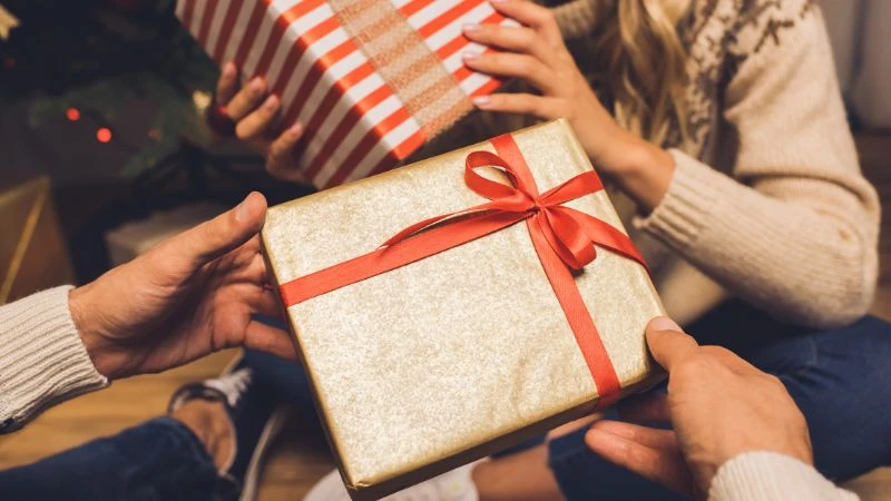 Quà Noel cho người yêu để thể hiện tình cảm sâu sắc